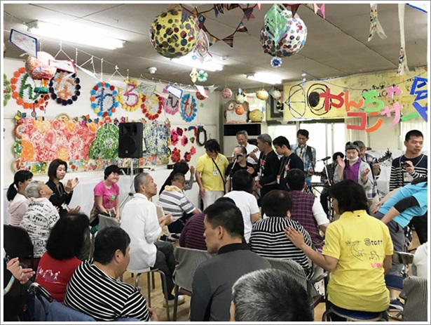 あすなろ祭「やんちゃ会コンサート」の様子